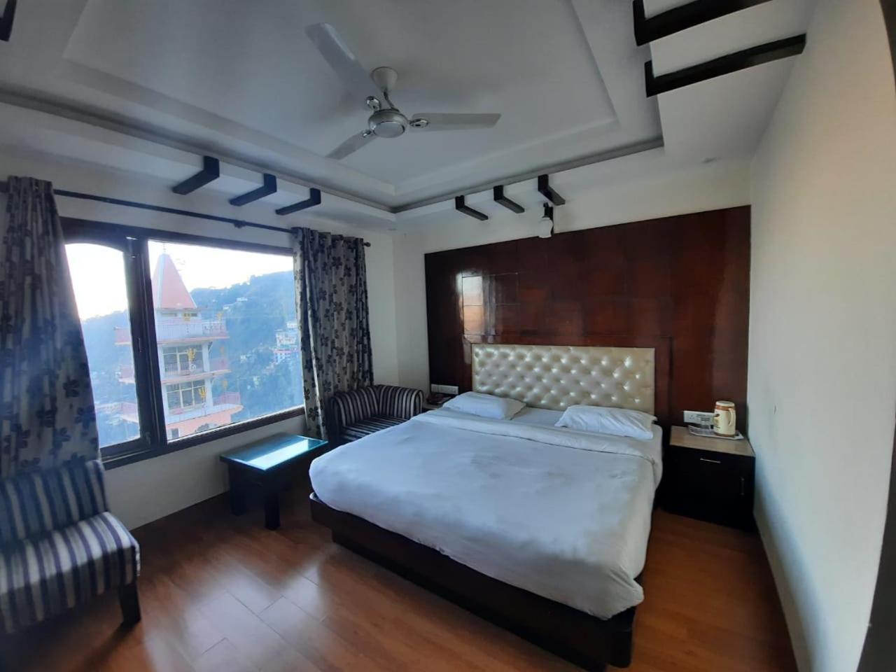 Basera Hotel Mussoorie Eksteriør bilde