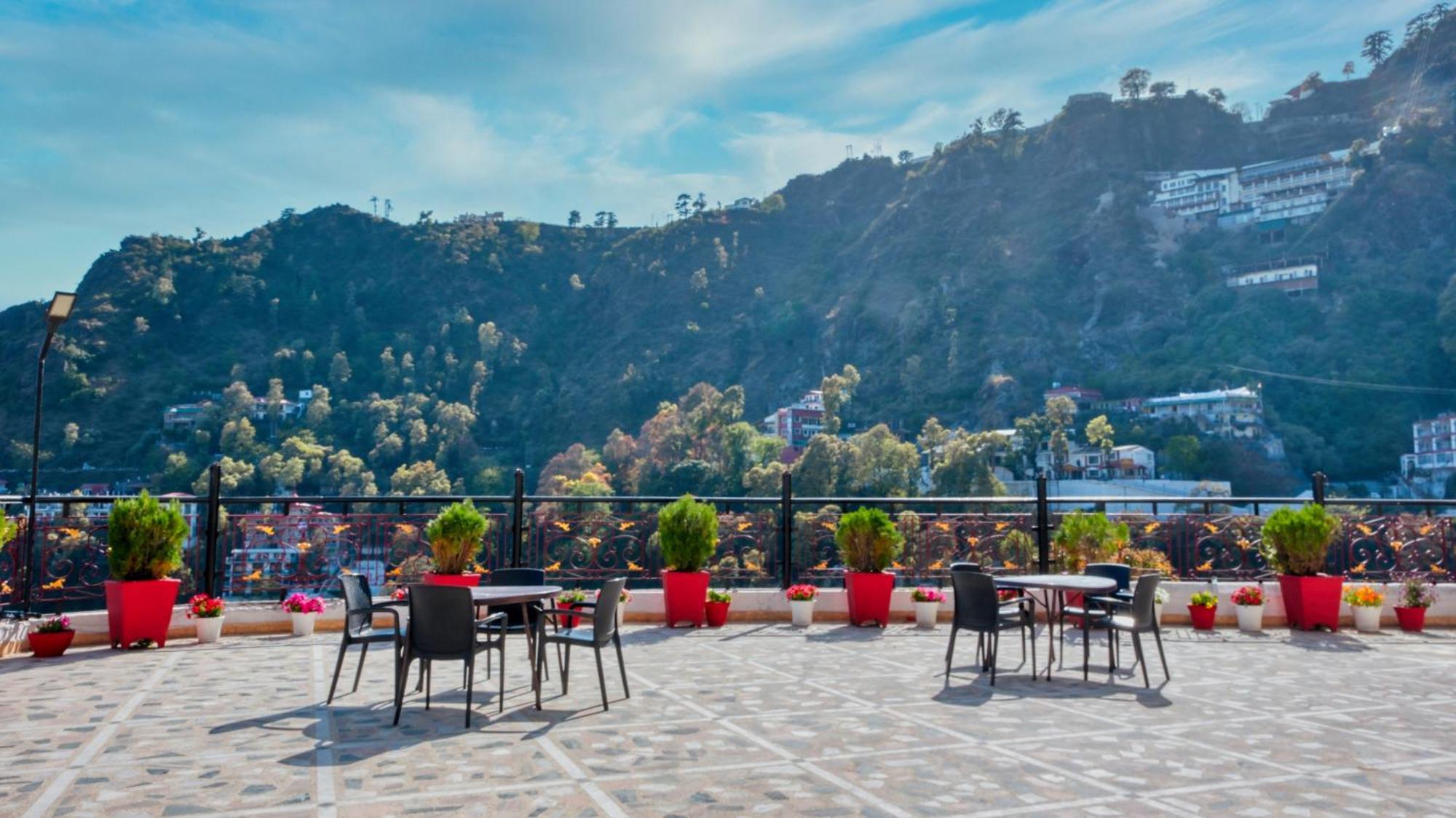 Basera Hotel Mussoorie Eksteriør bilde