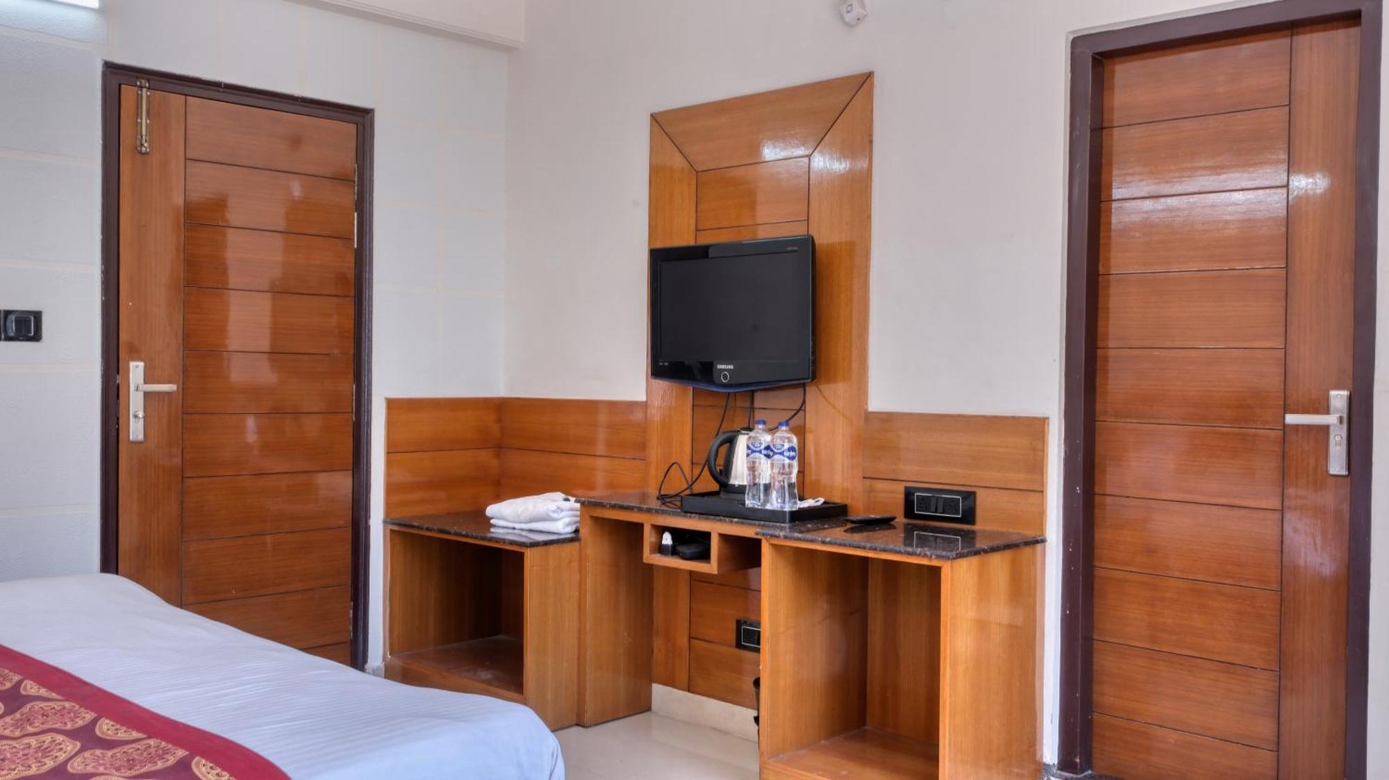 Basera Hotel Mussoorie Eksteriør bilde
